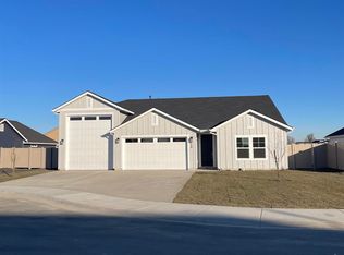 550 Limerick Ct, Middleton, ID 83644