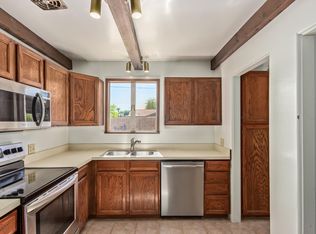 6814 N 10th Pl, Phoenix, AZ 85014