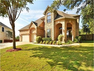 3rd image of 2810 Lothian Dr