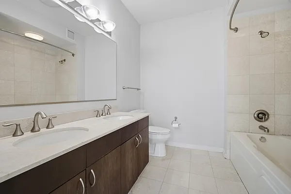 757 N Orleans St #1012 — Photo 14