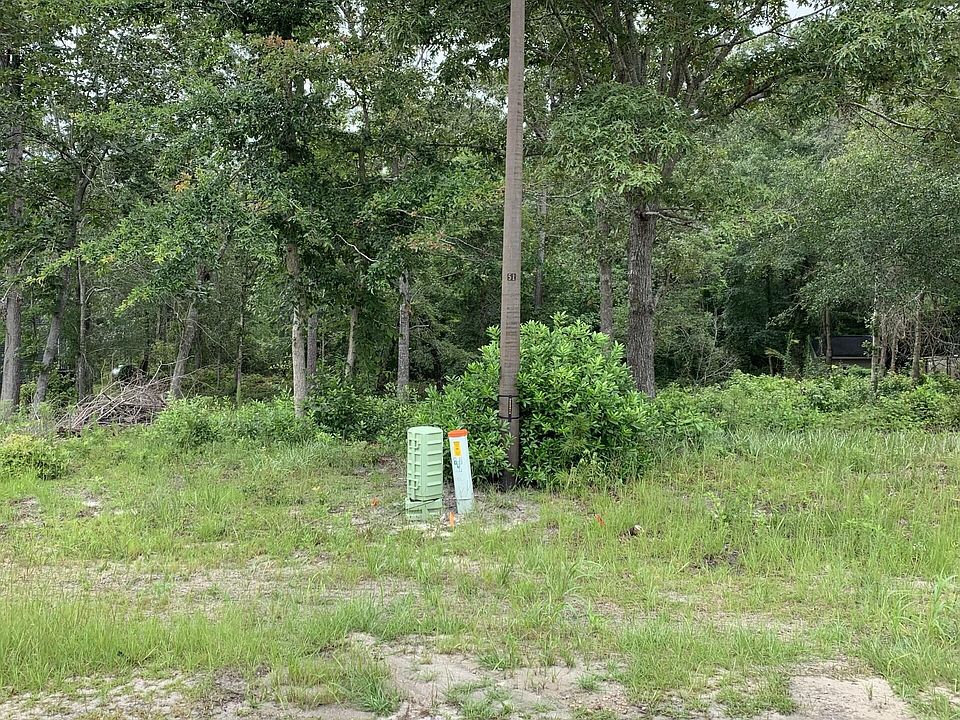 2nd image of 4989 Lakewood Drive SW