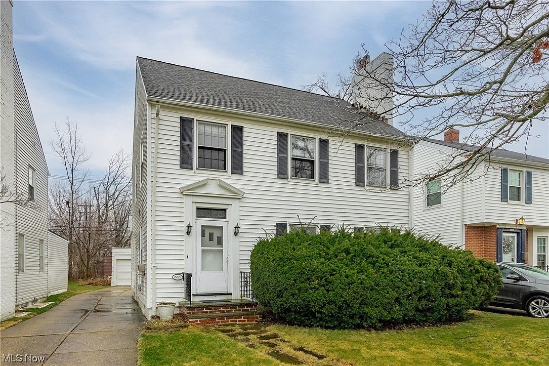 2223 Fenwick Rd, University Heights, OH 44118 Zillow