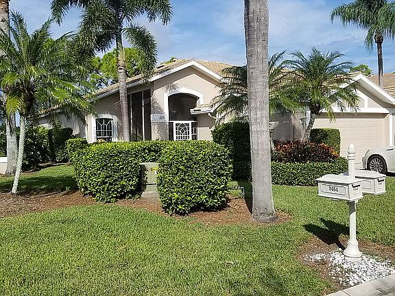 2nd image of 9460 Forest Hills Cir