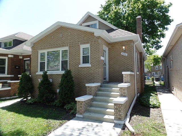 1st image of 721 E 104th Pl