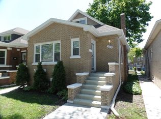 721 E 104th Pl, Willow Springs, IL 60628