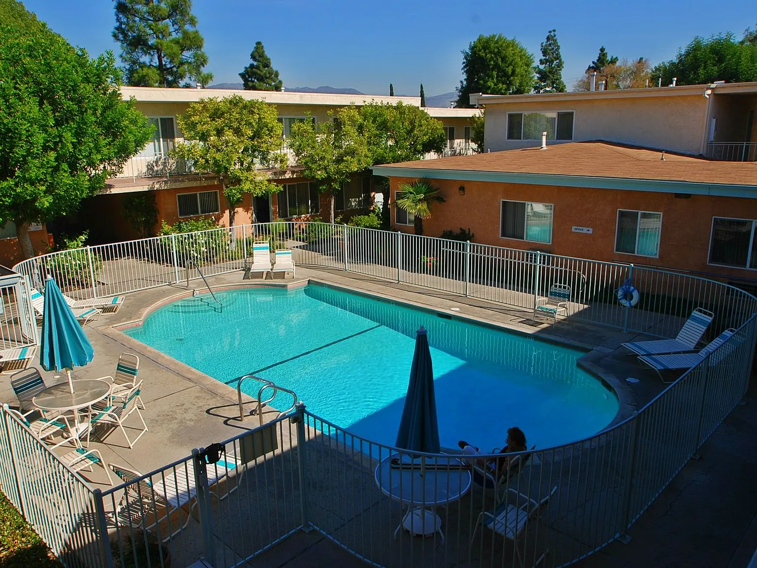 Casa Patrina Apts...Gorgeous Newly Remodeled Apartments...CALL NOW! — Photo 2