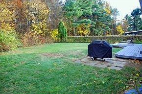 Nice flat yard with deck