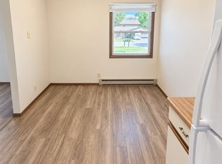 2311 Meadow, Eau Claire, WI 54701