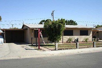 3rd image of 2563 S Olivia Ave