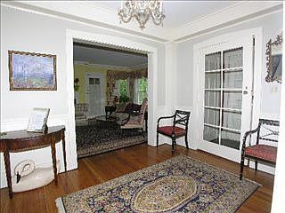 2nd image of 516 S Park Ave