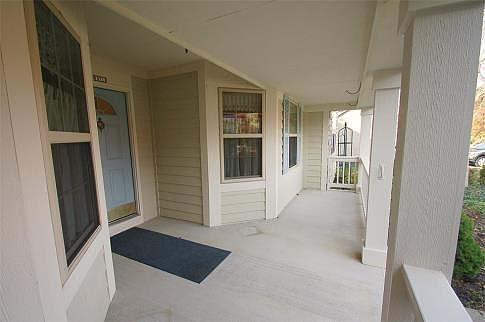 4th image of 371 Shyanne Dr