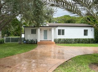 6415 SW 82nd St, Miami, FL 33143