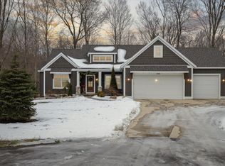 13100 Deer Creek Dr, South Haven, MI