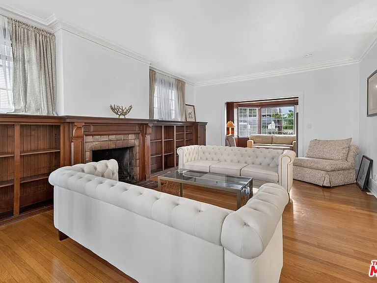 2215 W 21st St — Photo 10