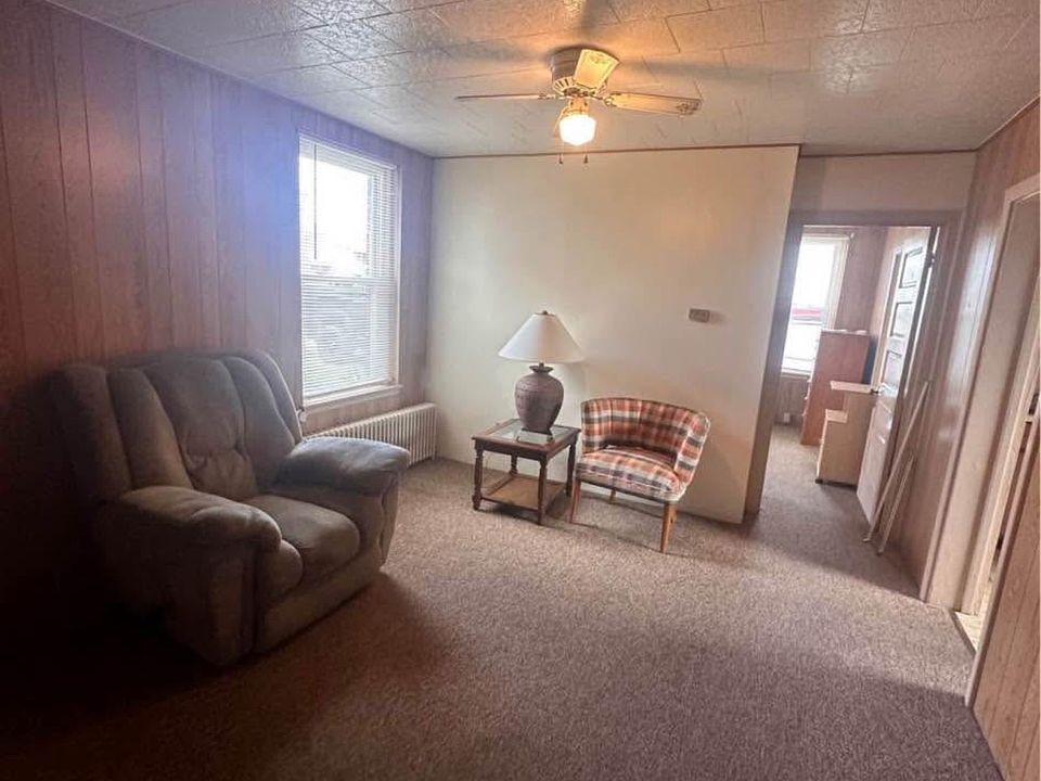1st image of 440 Hall Ave #E-1