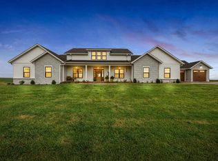 1904 Charles Ave, West Branch, IA 52358