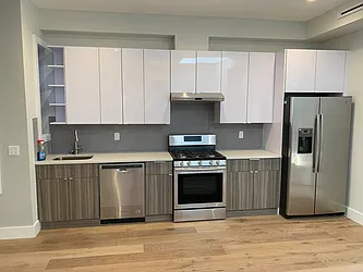 Rented by Hudson Exclusive