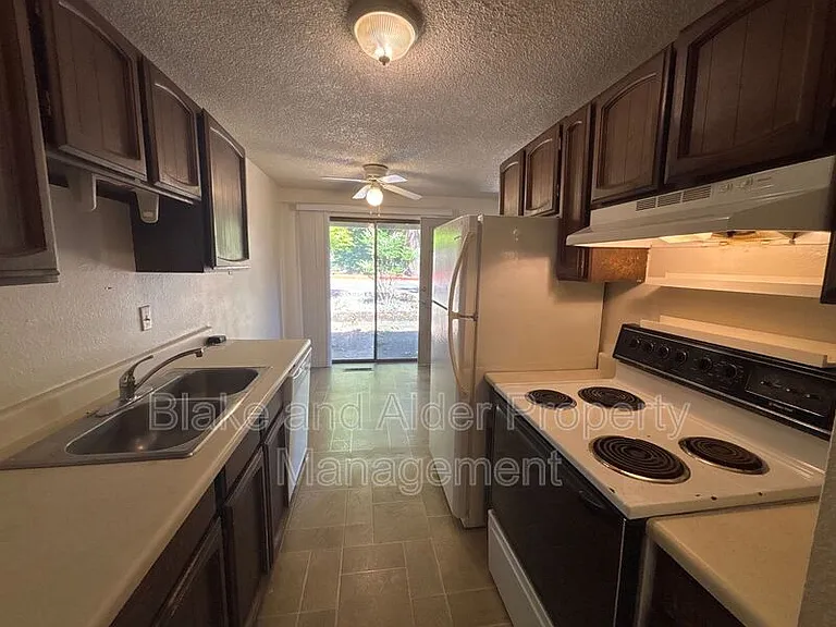 17794 Webster Rd — Photo 7