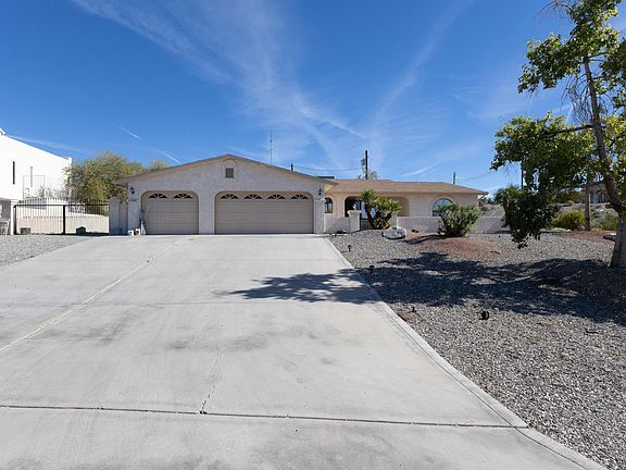 3rd image of 3009 Maracaibo Dr