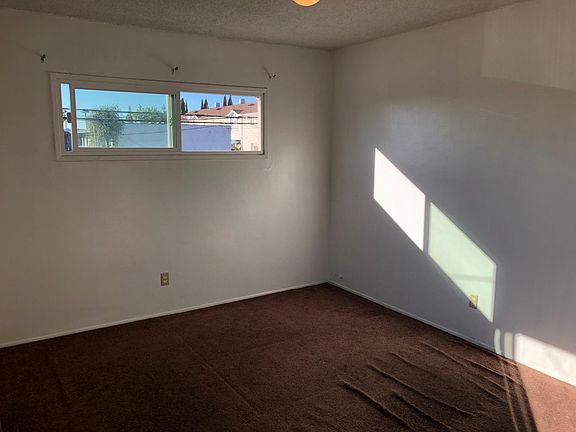 5th image of 14720 S Berendo Ave APT 3