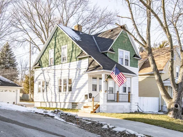 2615 North Wauwatosa AVENUE, Wauwatosa, WI 53213