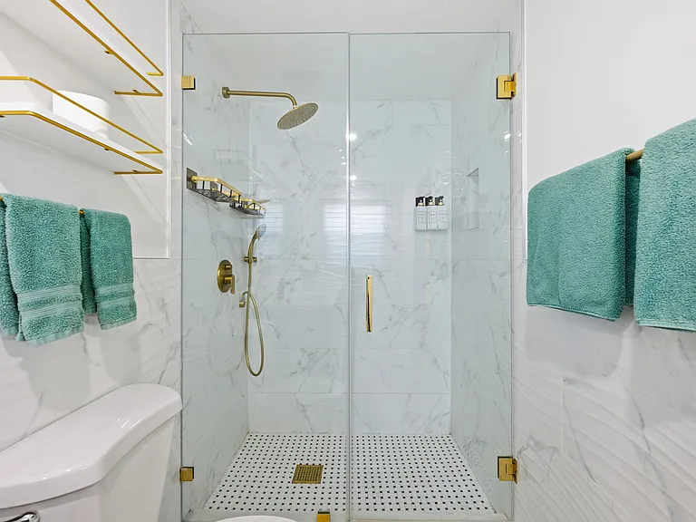 4644 Bay Crest Dr — Photo 15