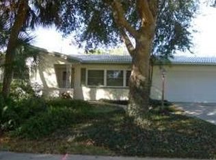1360 Ranchwood Dr, Clearwater, FL 33764