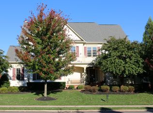 8229 Roxborough Loop, Gainesville, VA 20155