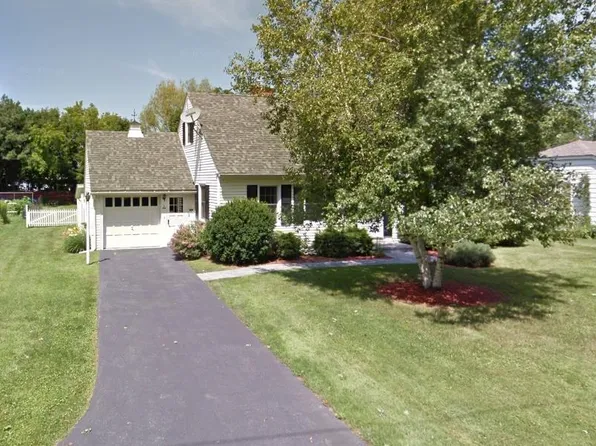 8 Lindenwood Drive, South Burlington, VT 05403