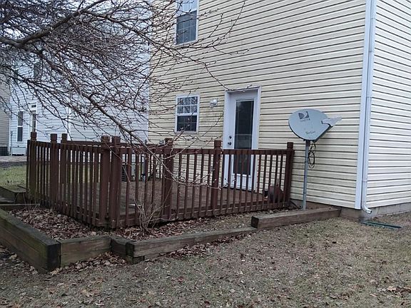 2nd image of 16743 Lowell Dr