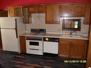 2nd image of 121 Sophia St