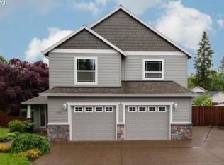 19334 Windmill Dr, Oregon City, OR 97045