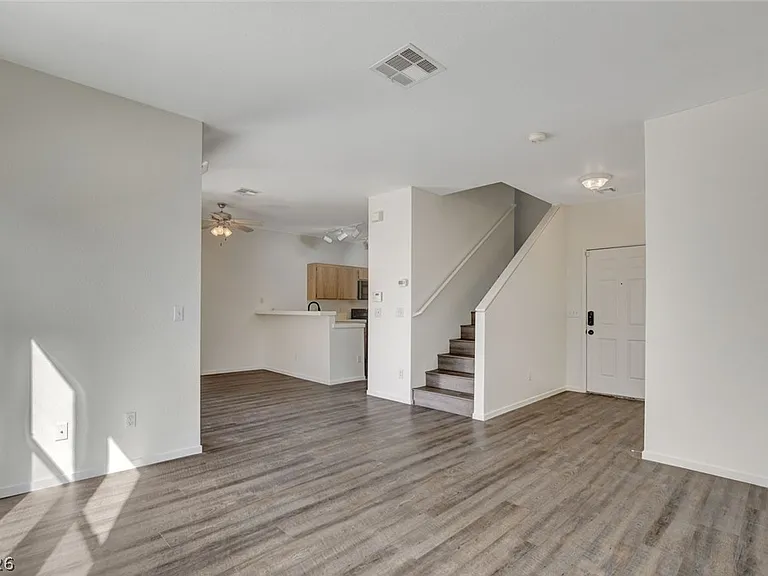251 S Green Valley Pkwy #4213 — Photo 3