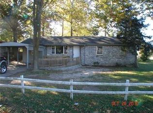 1327 S Main St, Bentonville, AR 72712