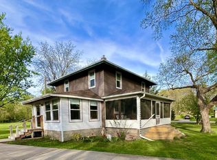 W8220 Oepka St, Holmen, WI 54636