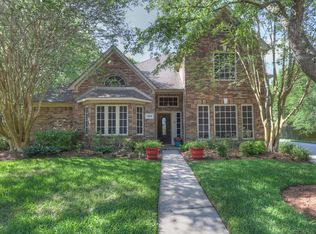 902 Middlecreek St, Friendswood, TX 77546