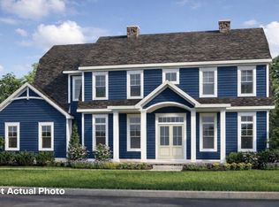 8300 Canopy Glen Dr, Plain City, OH 43064
