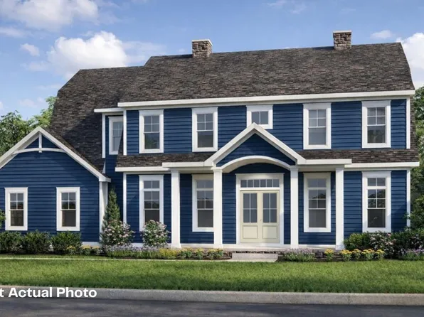 8300 Canopy Glen Dr, Plain City, OH 43064