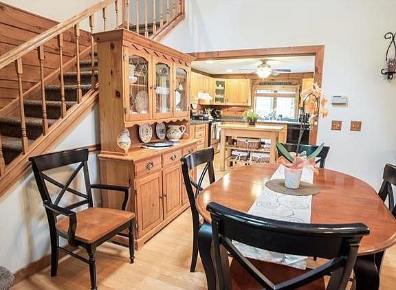 Dining Room opening up to the Kitchen