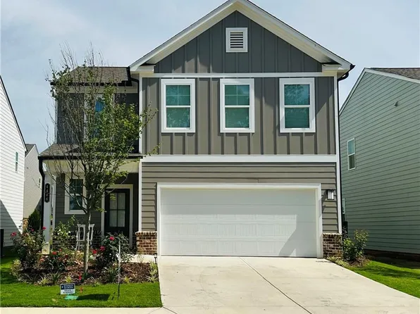 4446 Buttonwood Ln, Lilburn, GA 30047
