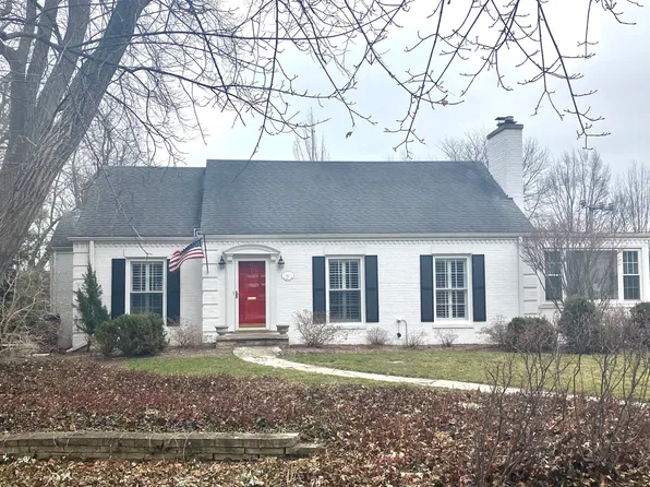 111 Church Rd, Winnetka, IL 60093