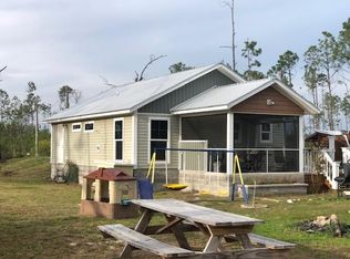 146 Sparrow St, Wewahitchka, FL 32465
