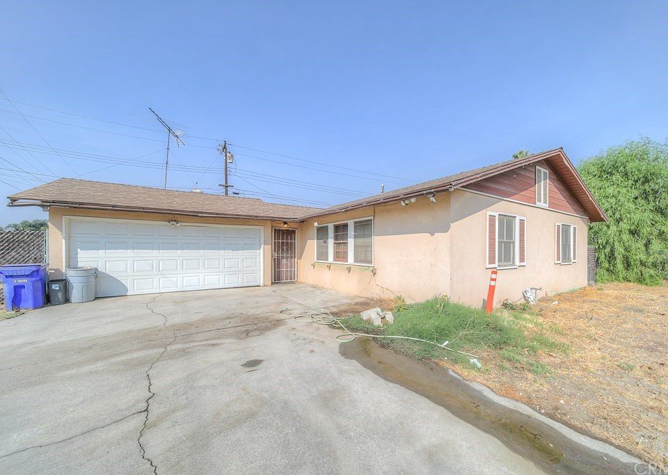 1st image of 19046 Manila St