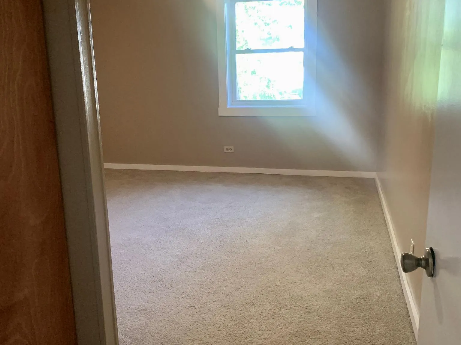 2 bed, 1.5 bath, $1,250 — Photo 4