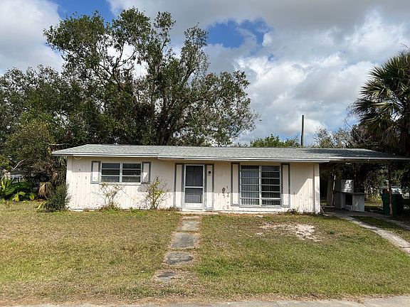 2nd image of 22144 Montrose Ave
