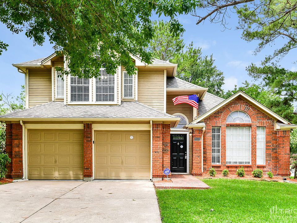 1st image of 8502 Pine Falls Dr