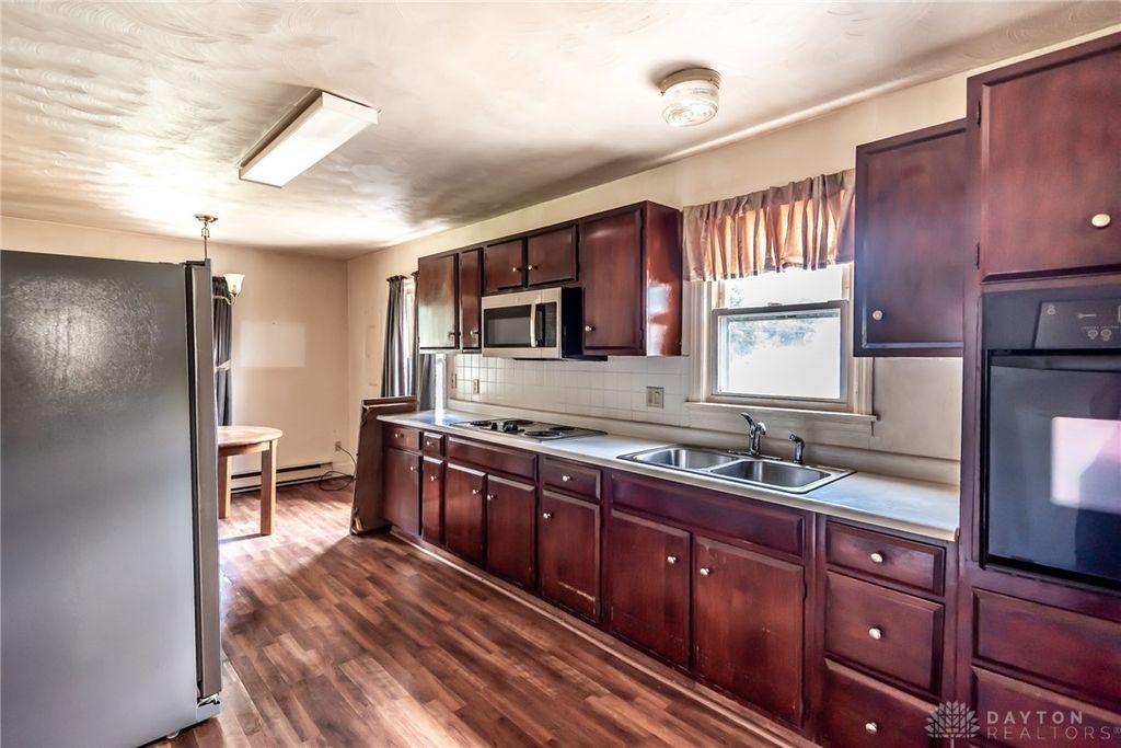 Apartment in Union Township, Warren - More