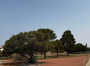 1605 Common Dr, El Paso, TX 79936