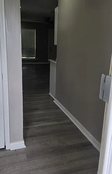 324 Clary Dr — Photo 6