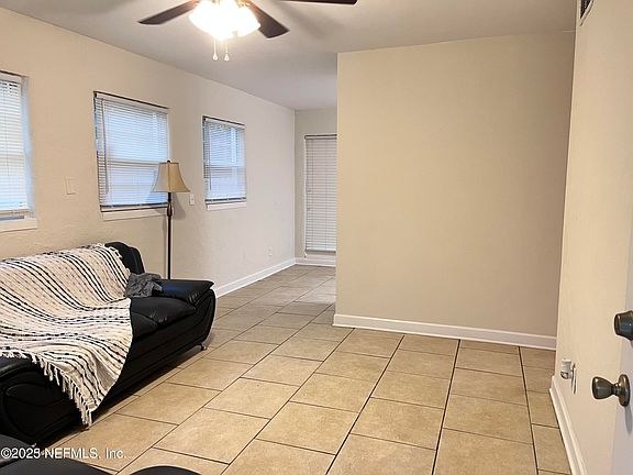 2nd image of 1434 DOMAS Drive